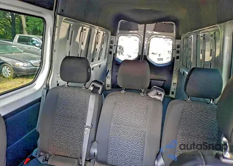 2019 Mercedes-Benz Sprinter 2500/3500 z USA, uszkodzony, nr VIN WD4PF1CDXKP185434